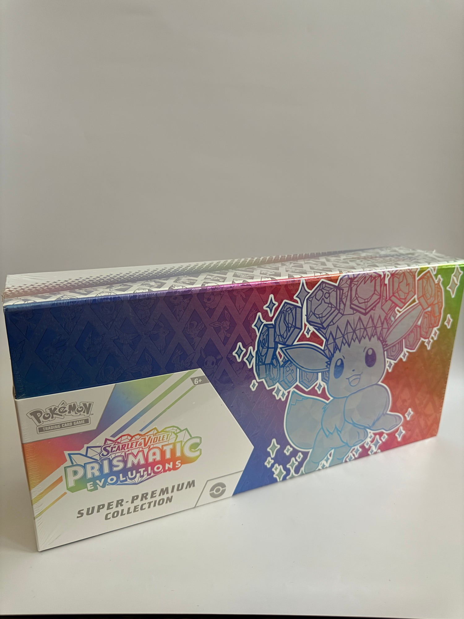 Pokémon TCG: Scarlet & Violet Prismatic Evolutions Super-Premium Collection