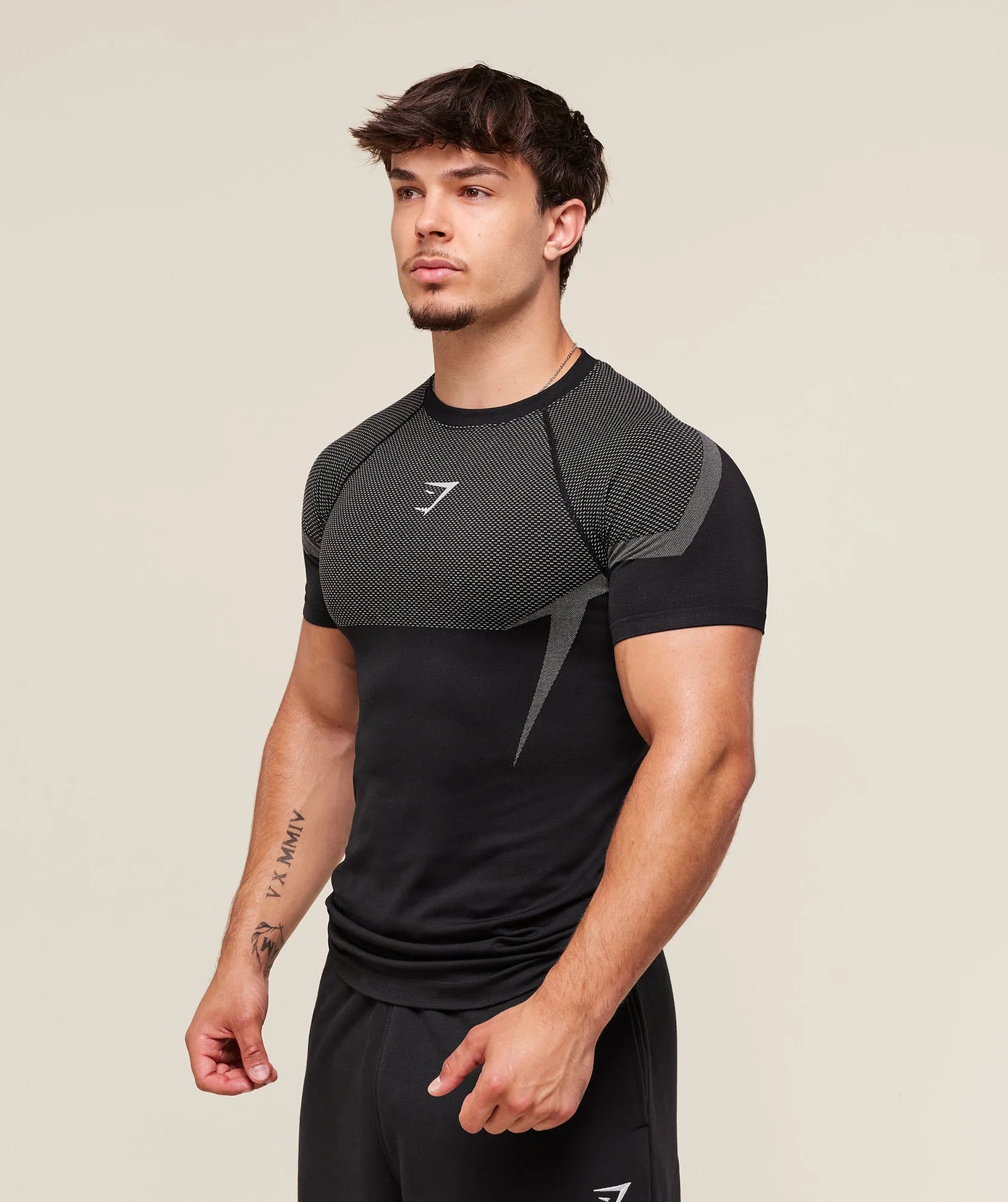 Gymshark Onyx 5.0 Seamless T-Shirt - Black/Light Grey